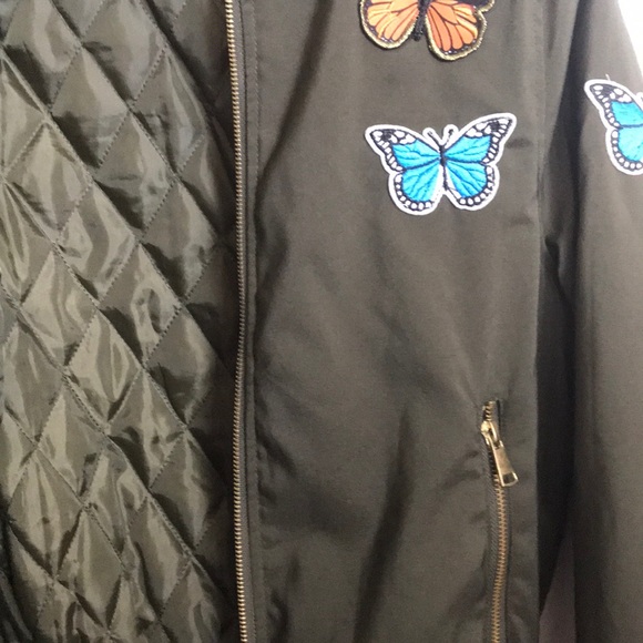 Bomber Jacket 💚 - Picture 4 of 6